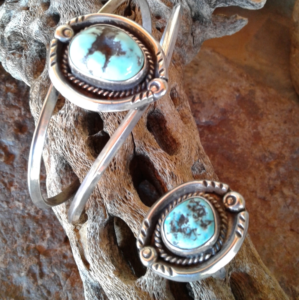 Sterling Silver Vintage Turquoise Cuff & Ring SET - Picture 6 of 16